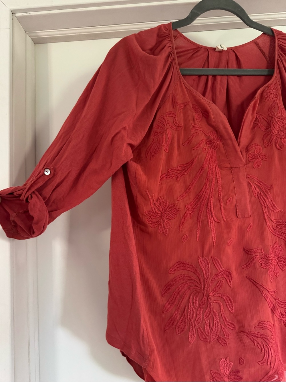 Anthropologie Embroidered Floral V-Neck Peasant Blouse Size L Boho